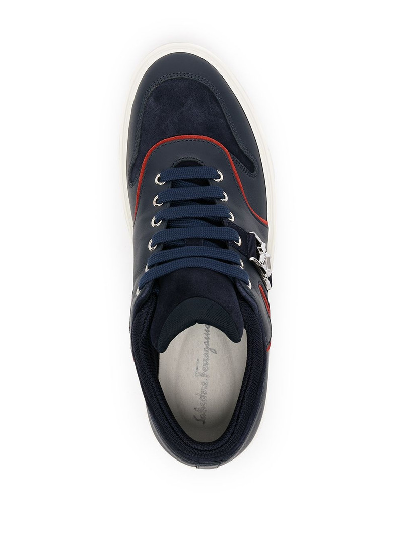 Borg logo low-top sneakers 4