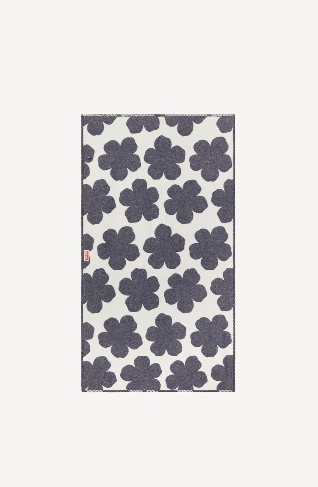 'Hana Dots' blanket - 3
