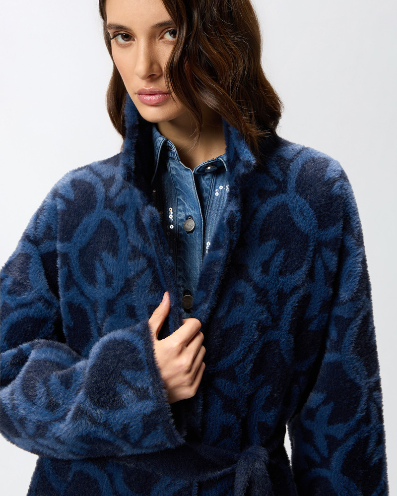 VELOUR-EFFECT COAT WITH JACQUARD LOGO 5