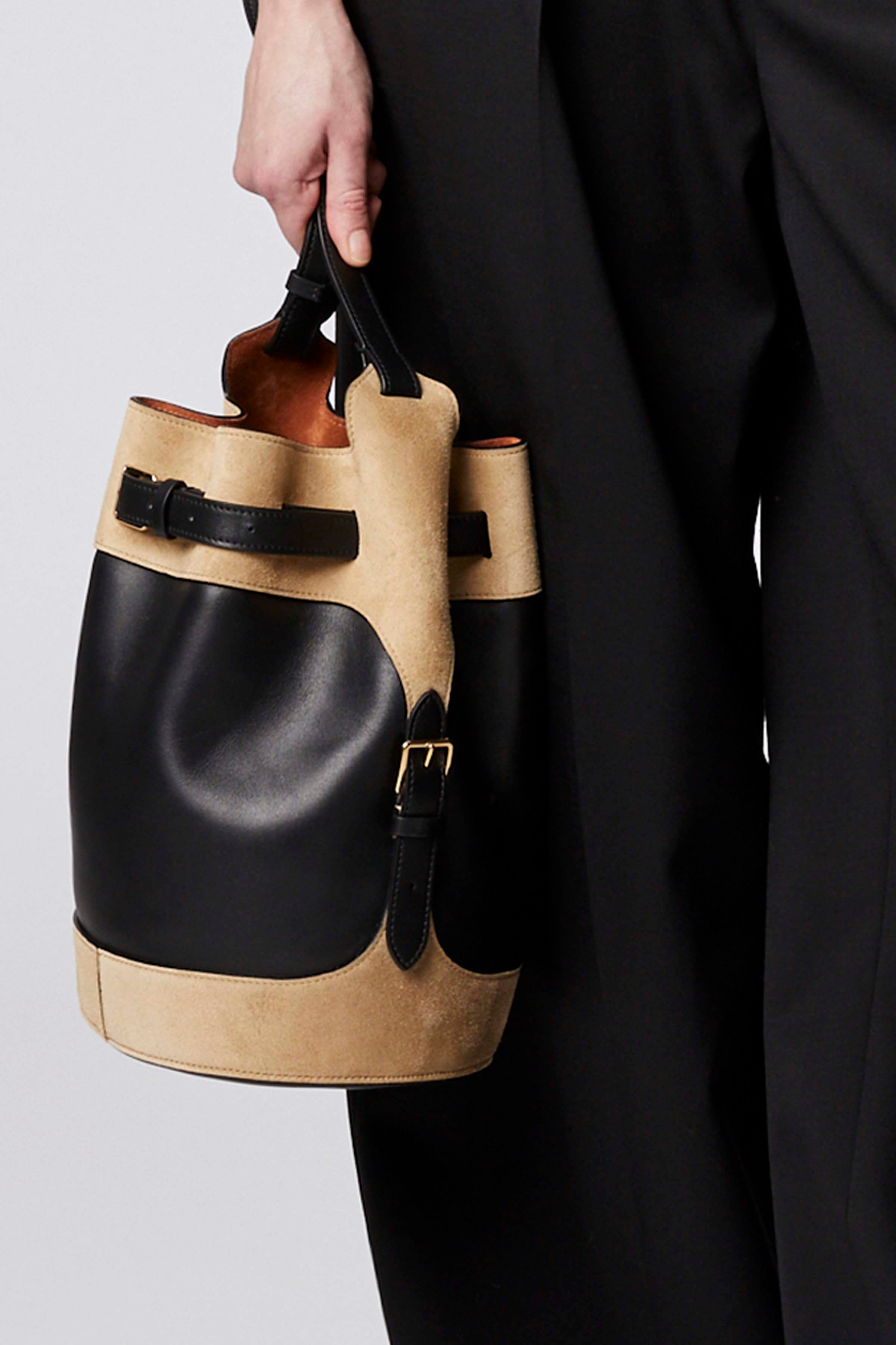 'PLAY' BUCKET BAG - 2