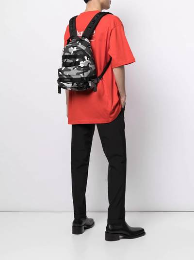 BALENCIAGA camouflage-print logo backpack outlook