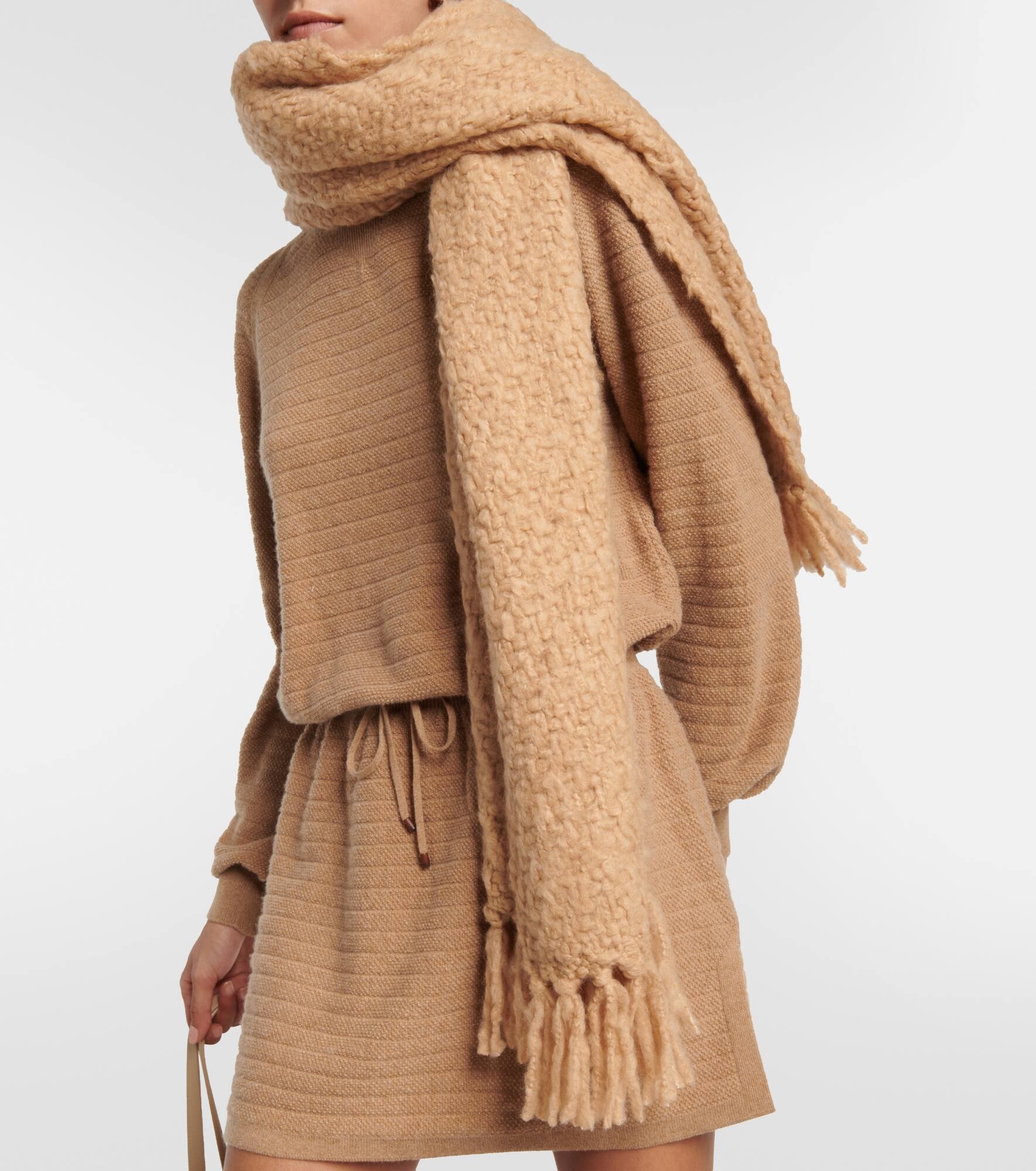 Fringed cashmere and silk scarf - 2