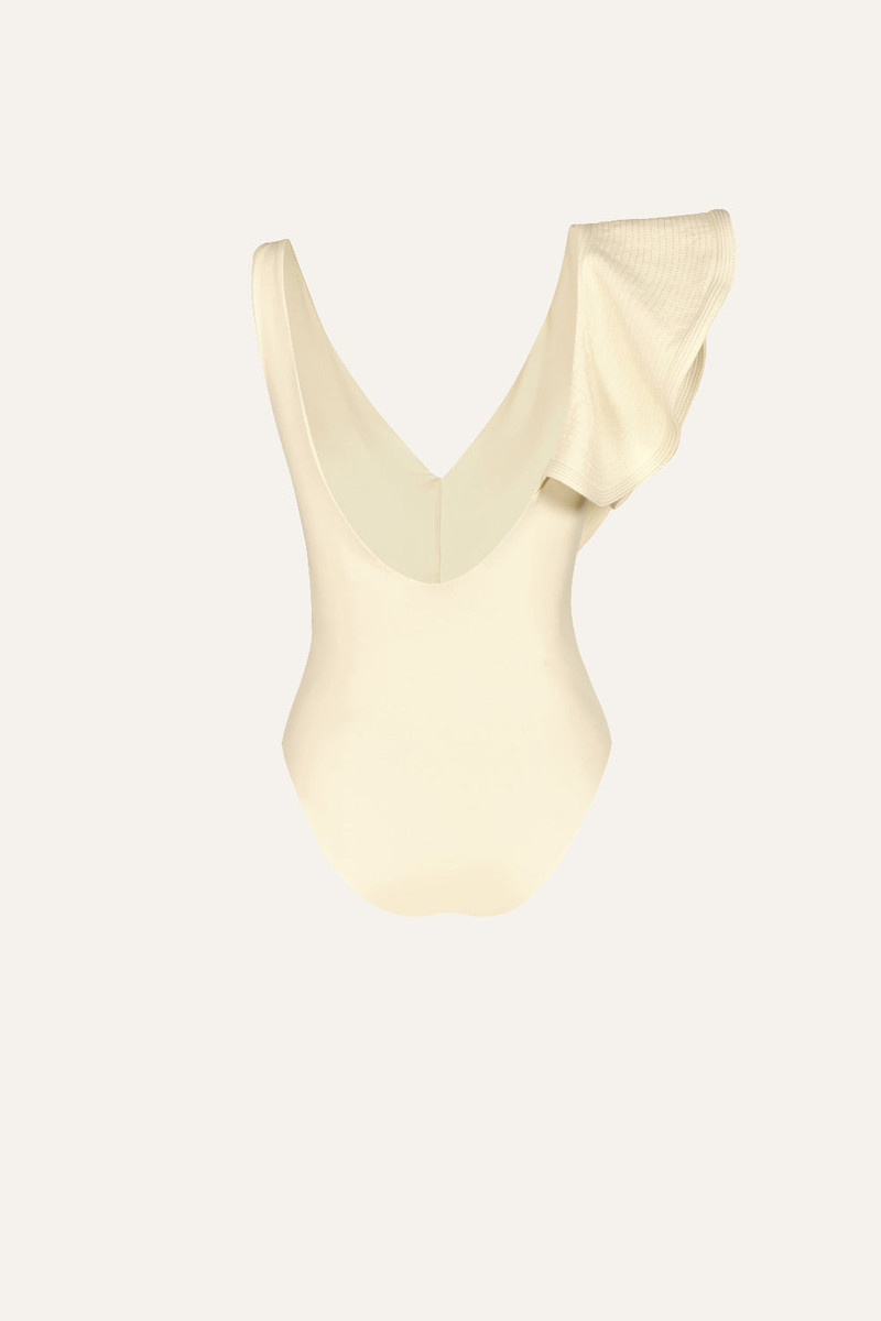 Johanna Ortiz Boleros One Piece outlook