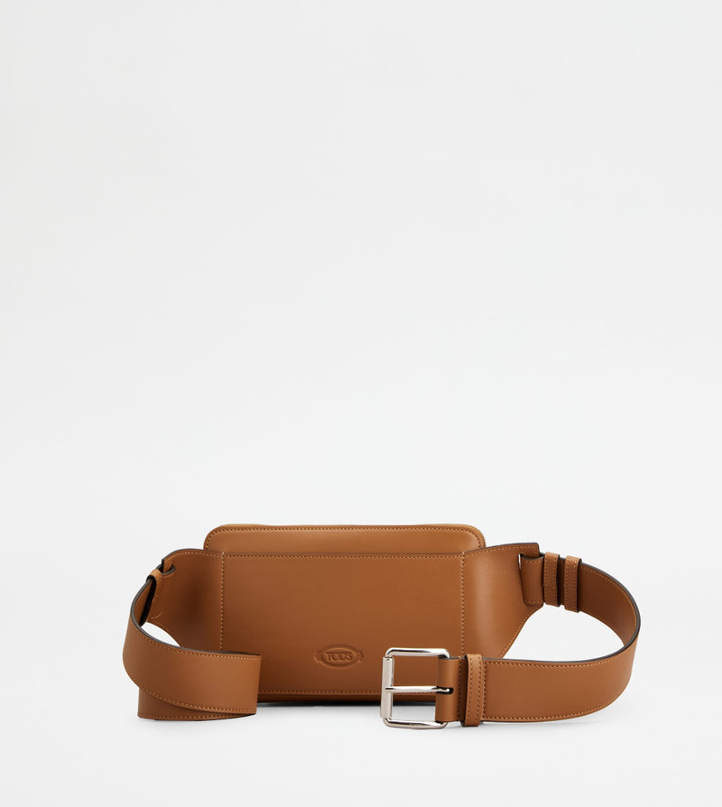 T TIMELESS BELT BAG IN LEATHER MINI - BROWN 3