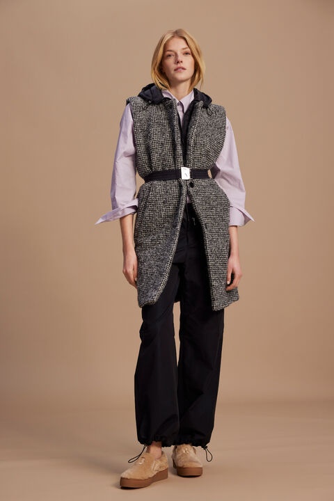 Marit gilet in Black/Off-white - 9