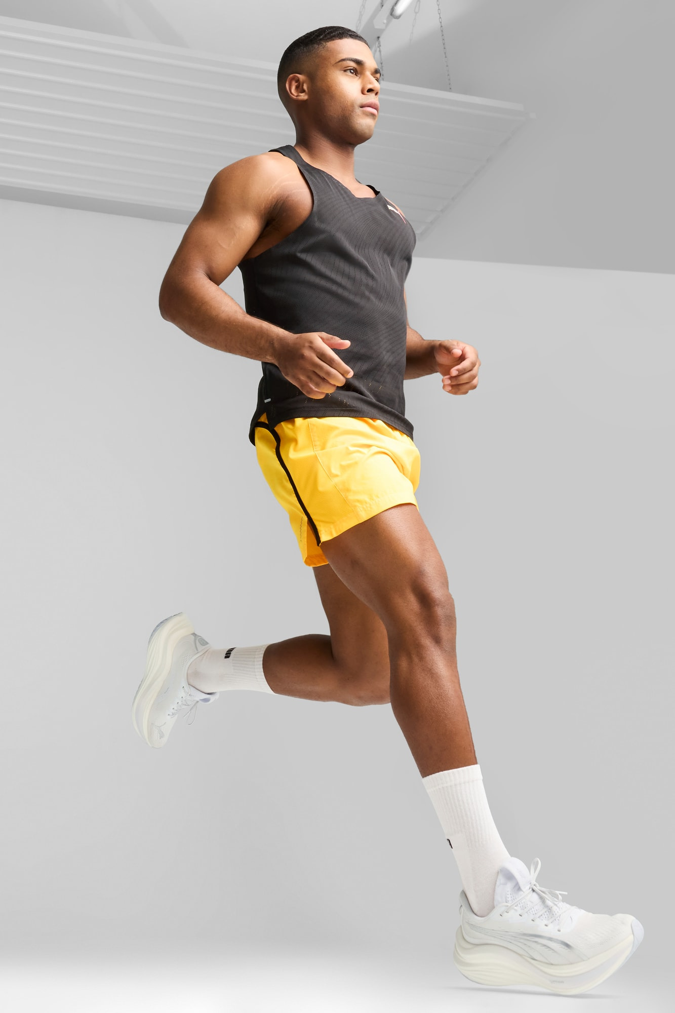 MagMax NITRO™ Men's Running Shoes - 3