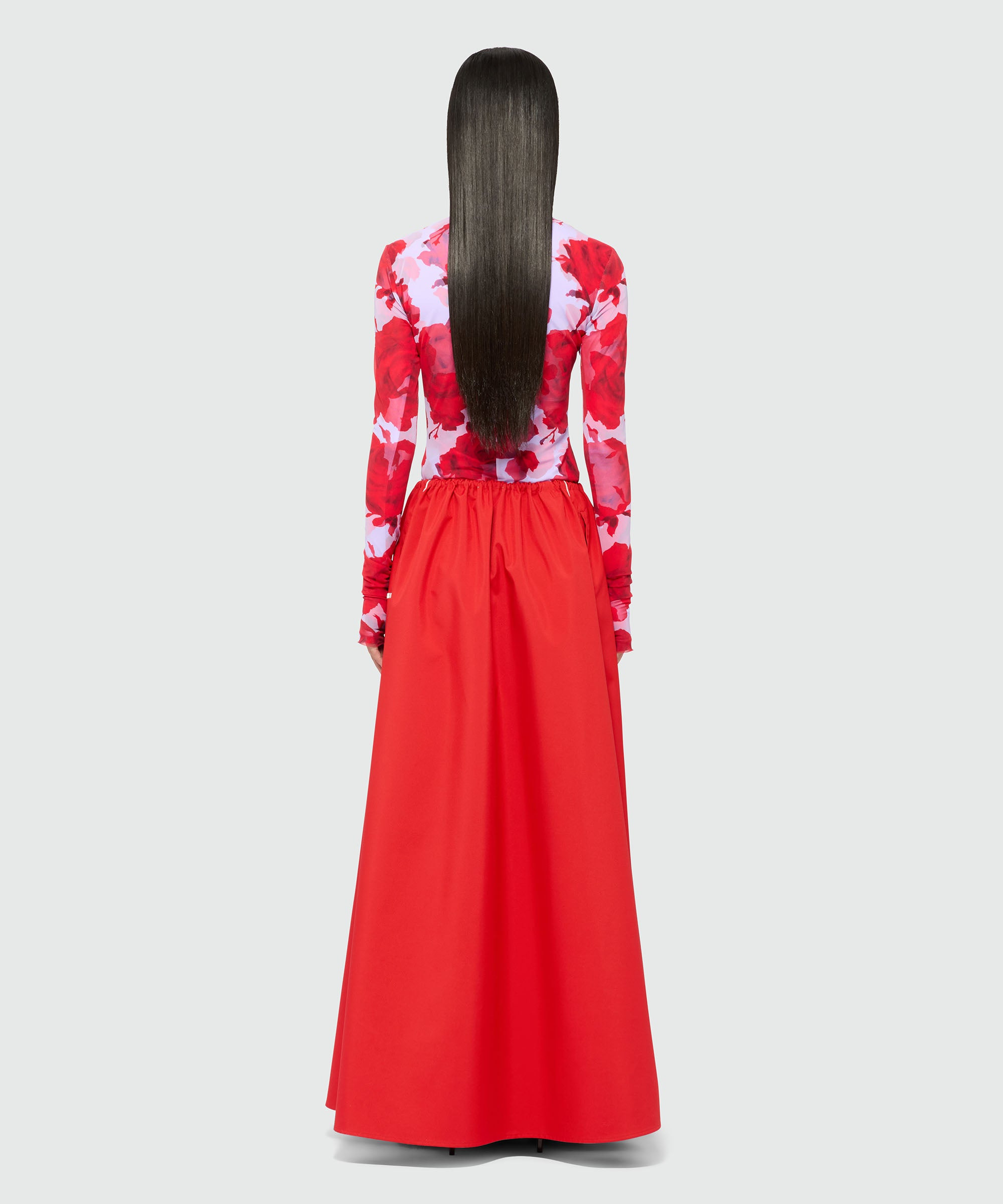Long red nylon skirt with contrasting piping - 3