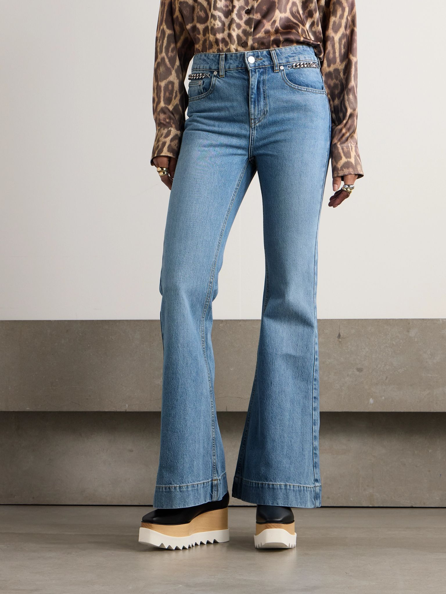 + NET SUSTAIN Iconic chain-embellished high-rise flared jeans Blue - 3