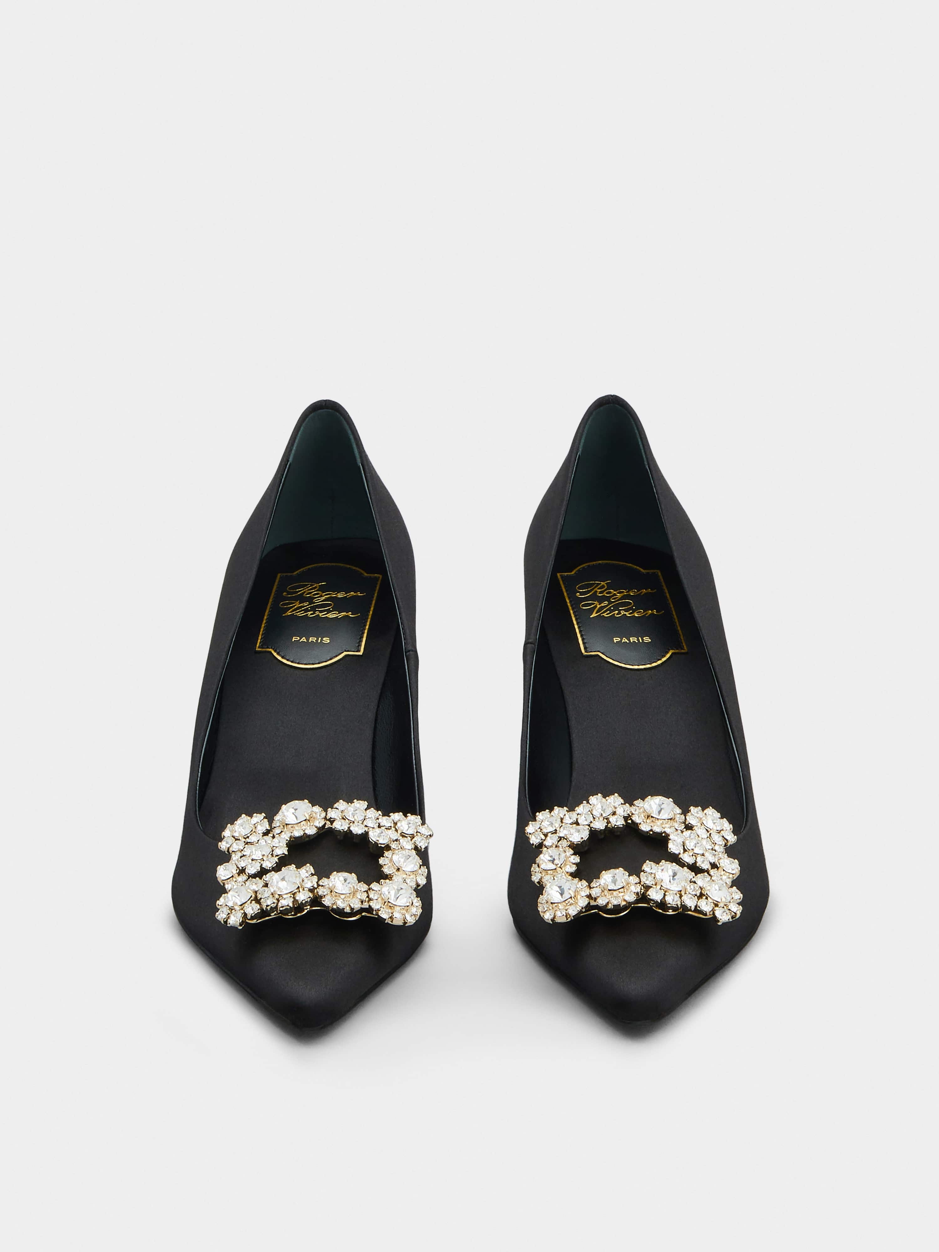 Flower Strass Buckle Pumps in Satin - 7