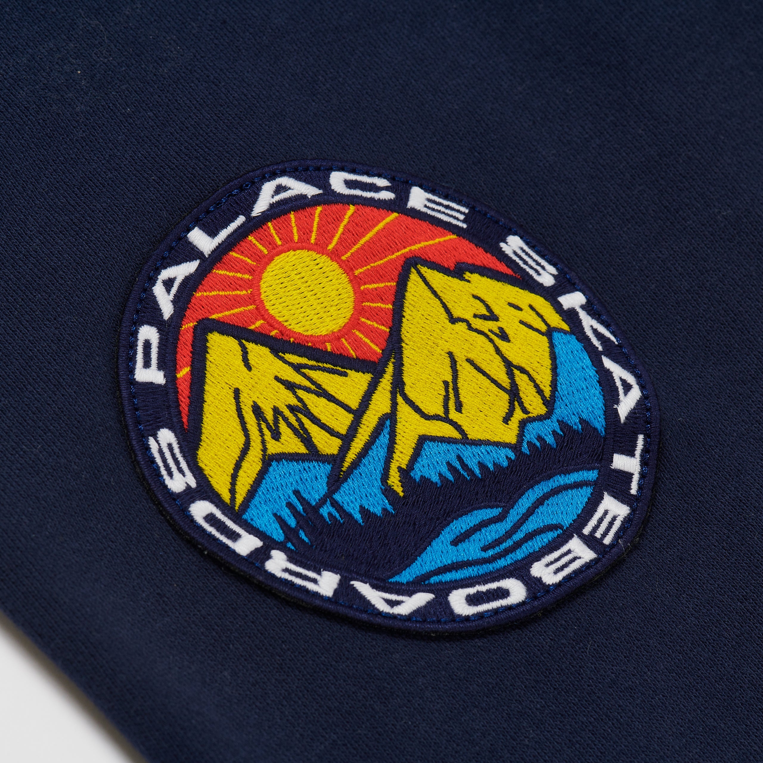 PALACE APPALACHIAN HOOD NAVY | palace | REVERSIBLE