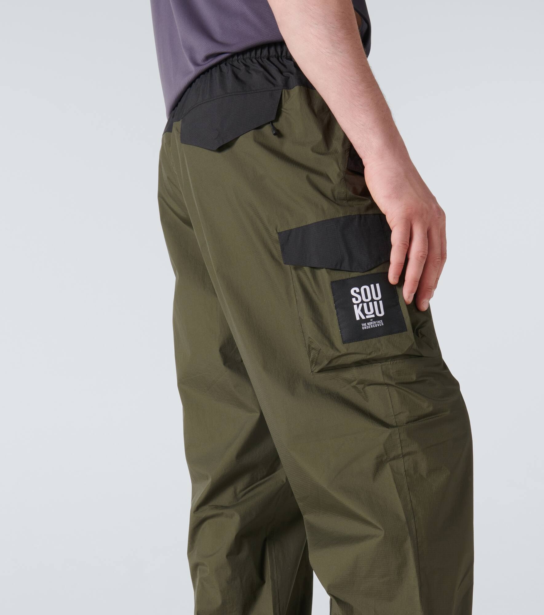 x Undercover cargo pants - 6