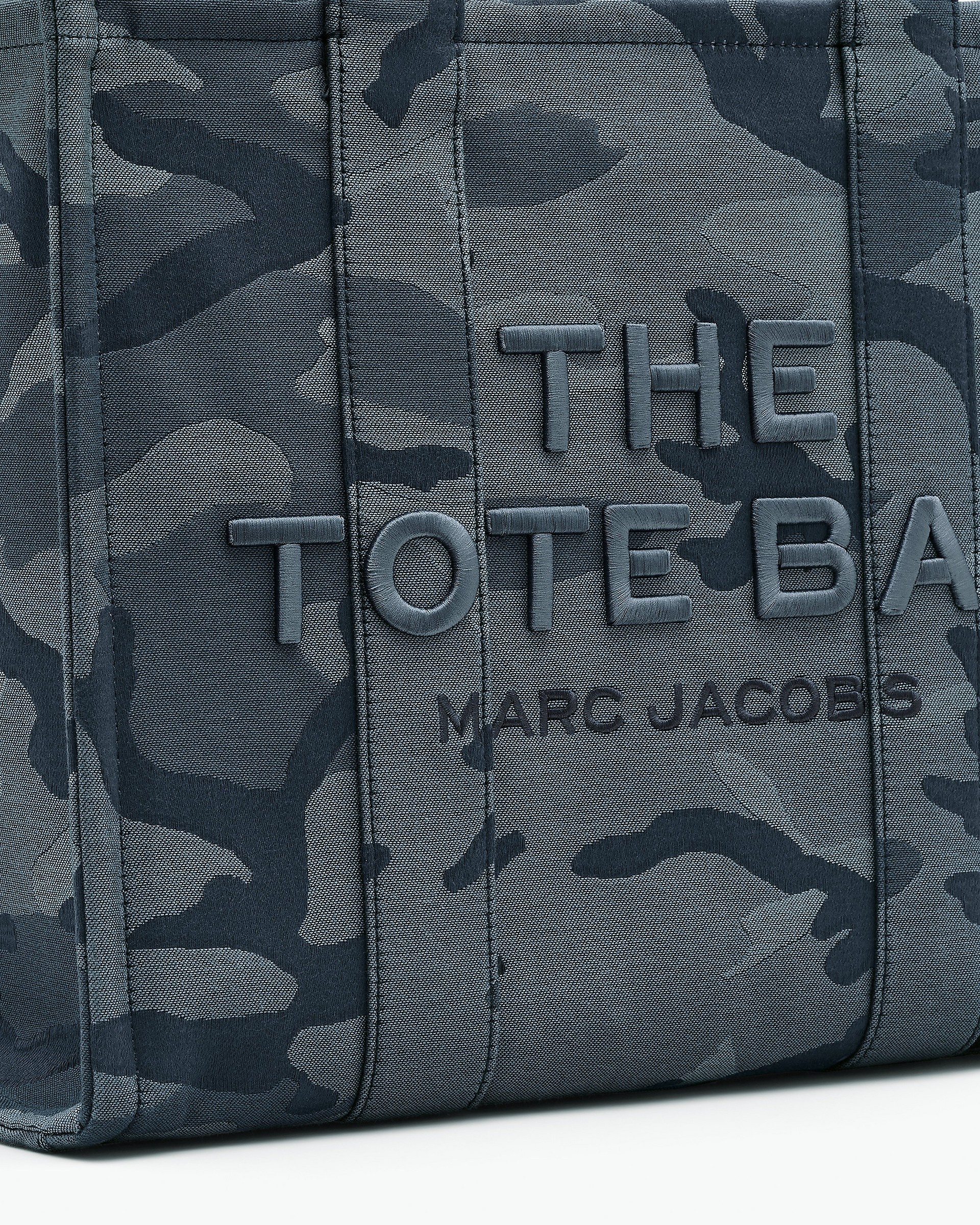 THE CAMO JACQUARD LARGE TOTE BAG - 5