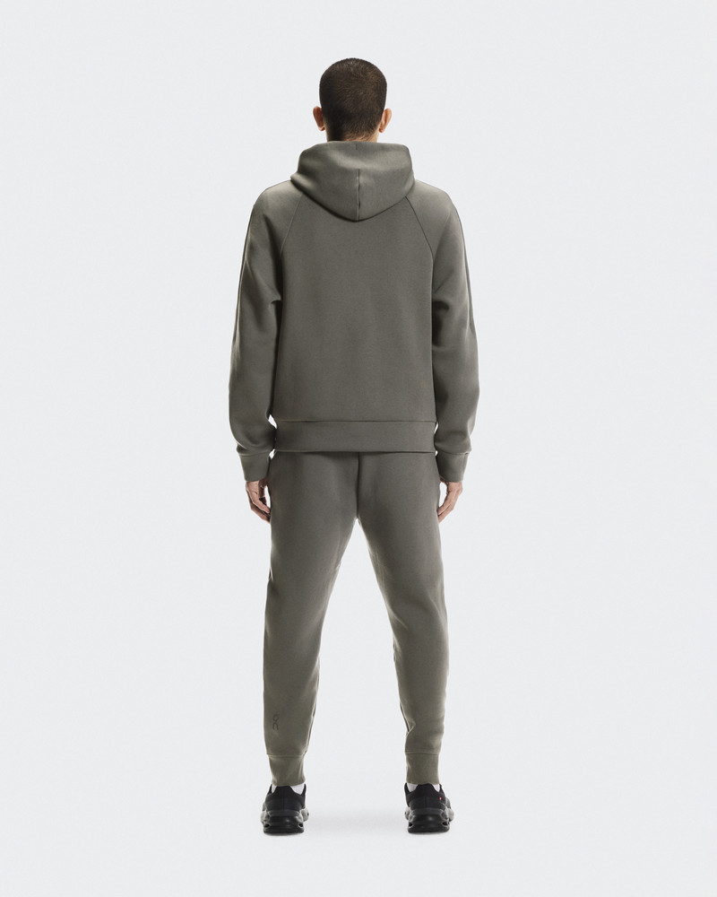 On Focus Tech Sweatpants outlook