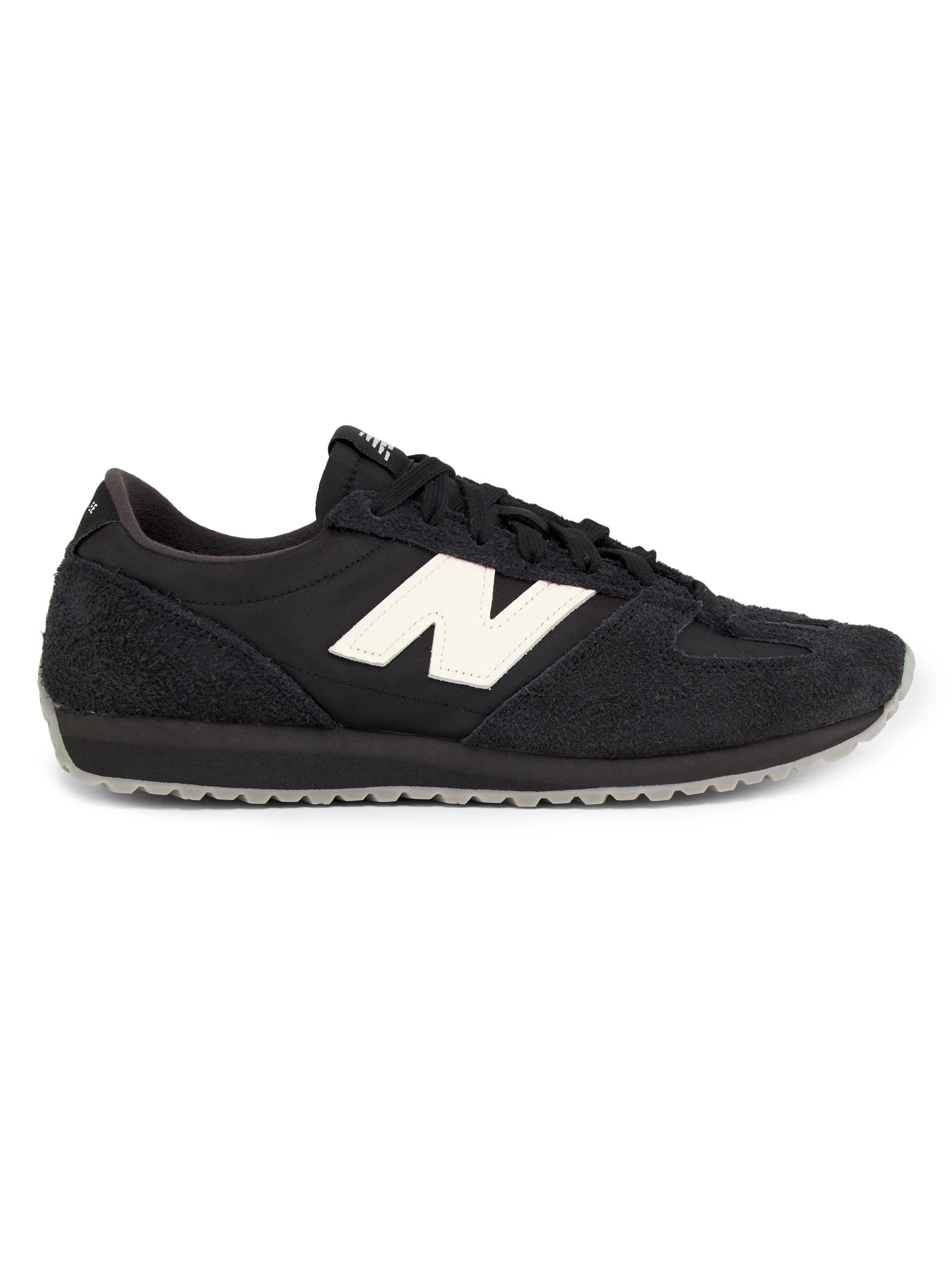 Men's CDG Homme x New Balance U47 Faux-Suede Low-Top Sneakers - Black - 1