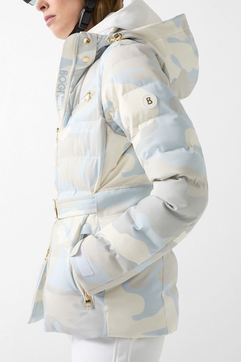 Ellya quilted jacket in Light blue/cream 6