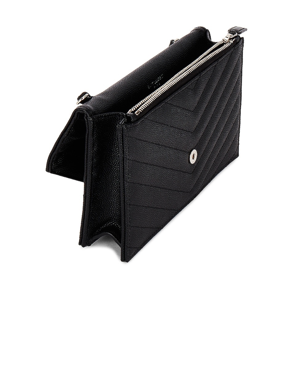 Cassandra Envelope Chain Wallet Bag - 5