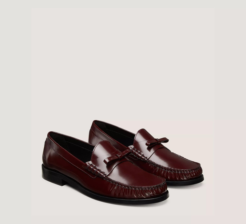 Stuart Weitzman LOTTIE BOW LOAFER outlook