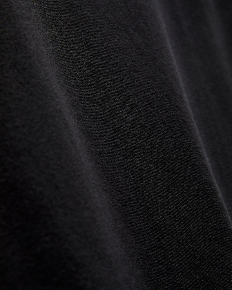 BATONER Seamless Inner Tank Top in Black outlook