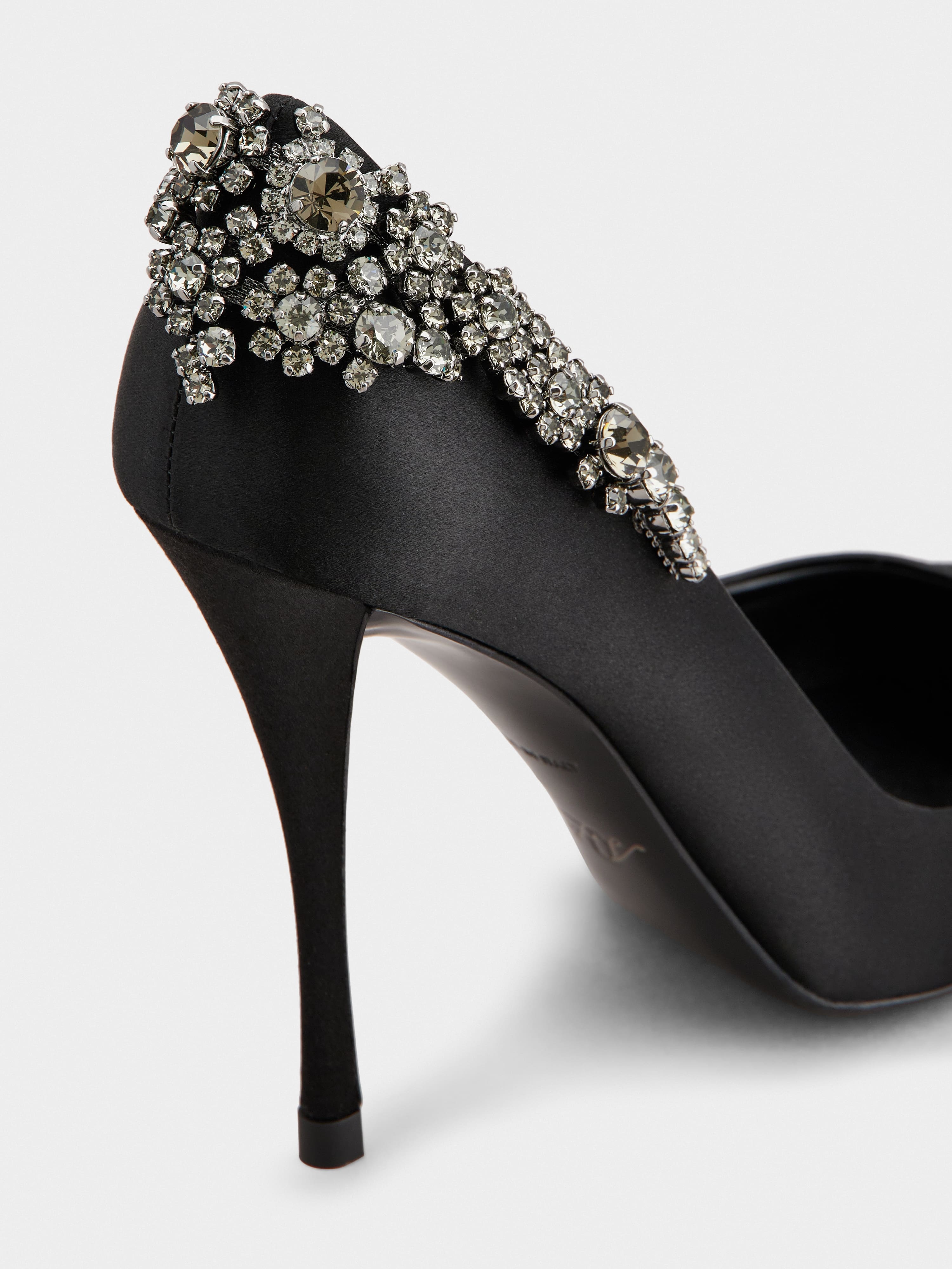 Efflorescence Pumps in satin - 3