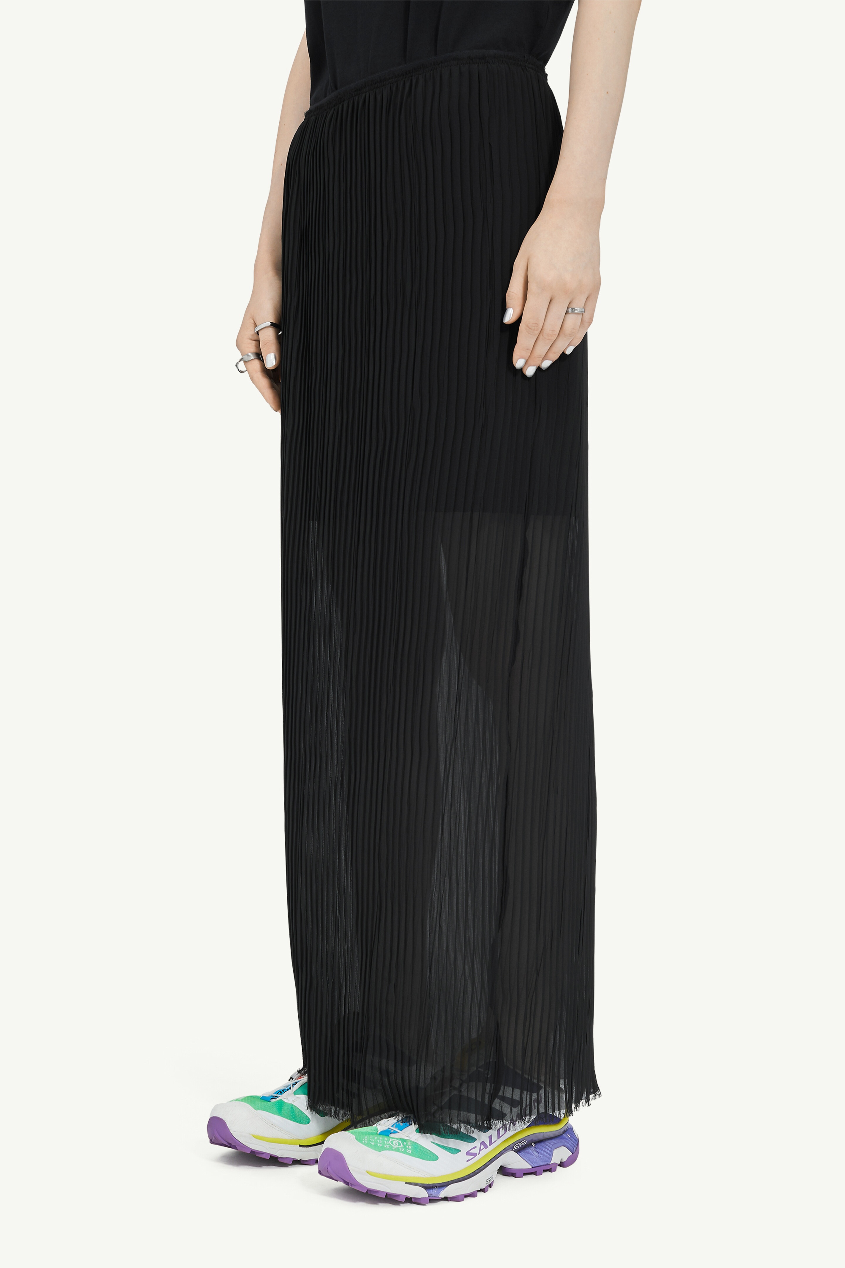 Sheer Plissé Long Skirt - 5