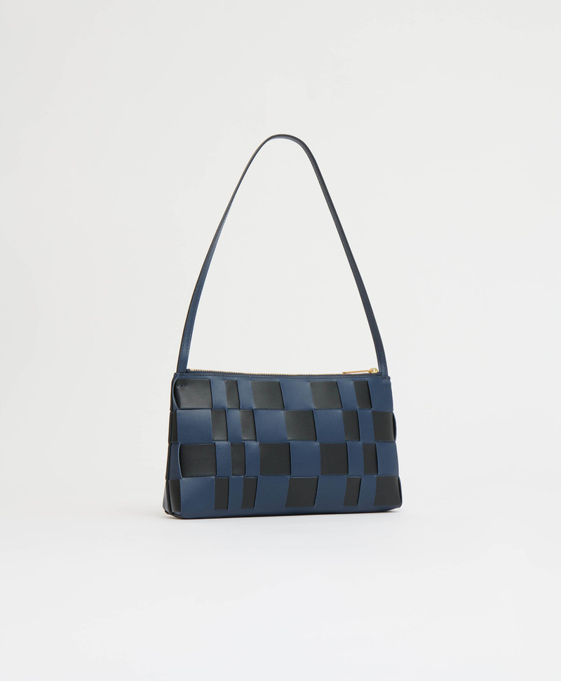 UPCYCLED WOVEN GAIA BAG 4