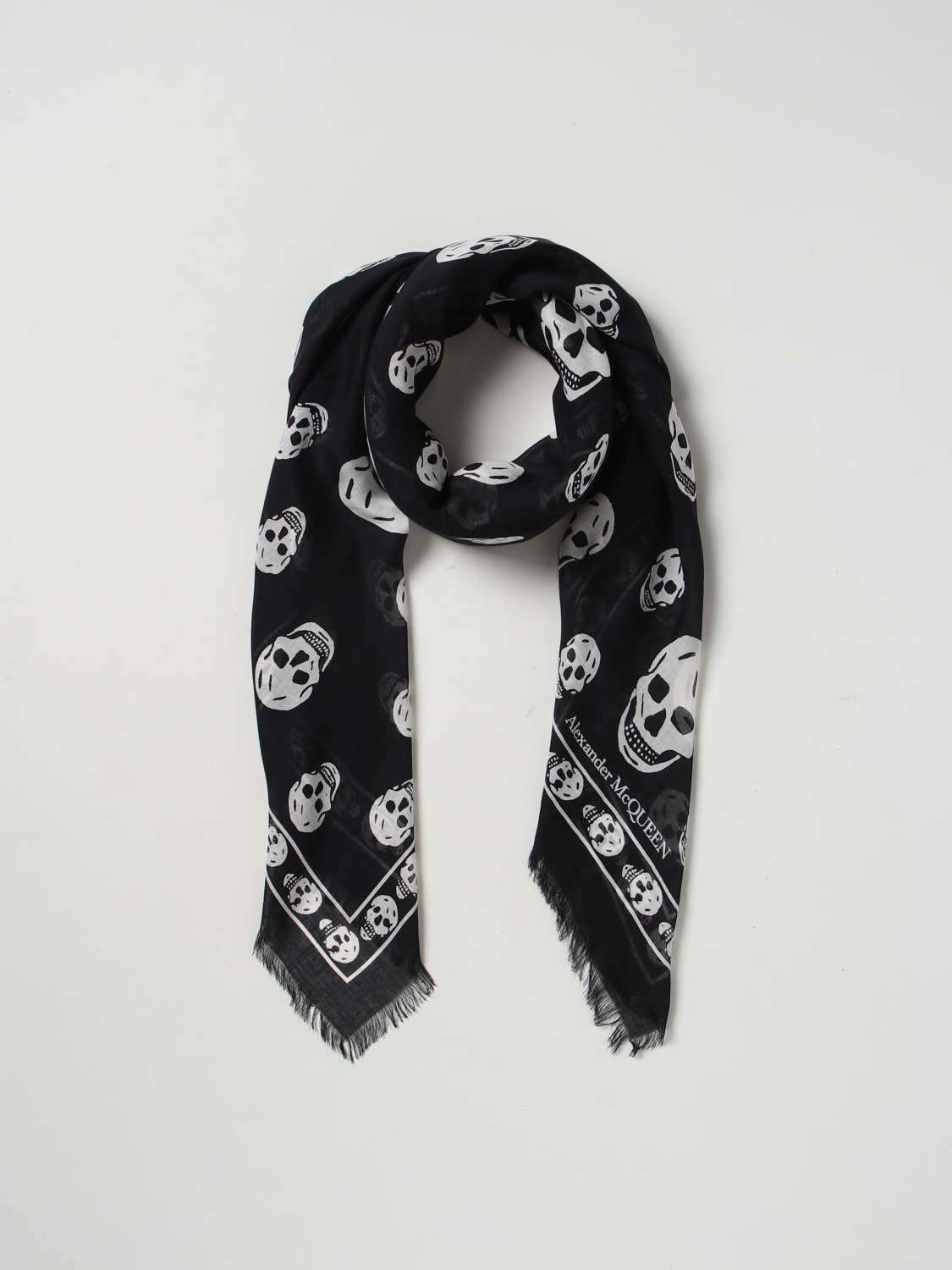Skull Alexander McQueen scarf in silk blend - 5