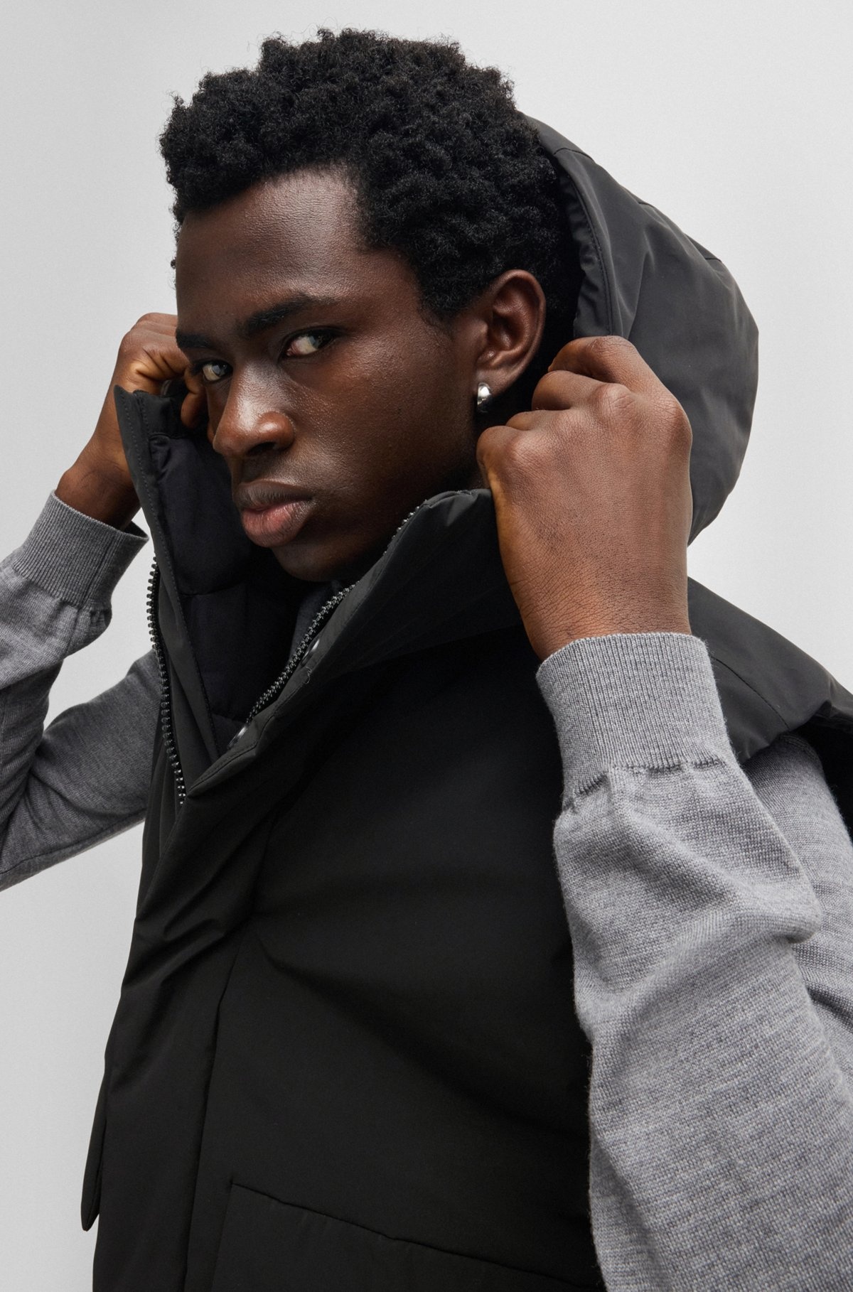 RELAXED-FIT HOODED GILET IN WATER-REPELLENT FABRIC - 5