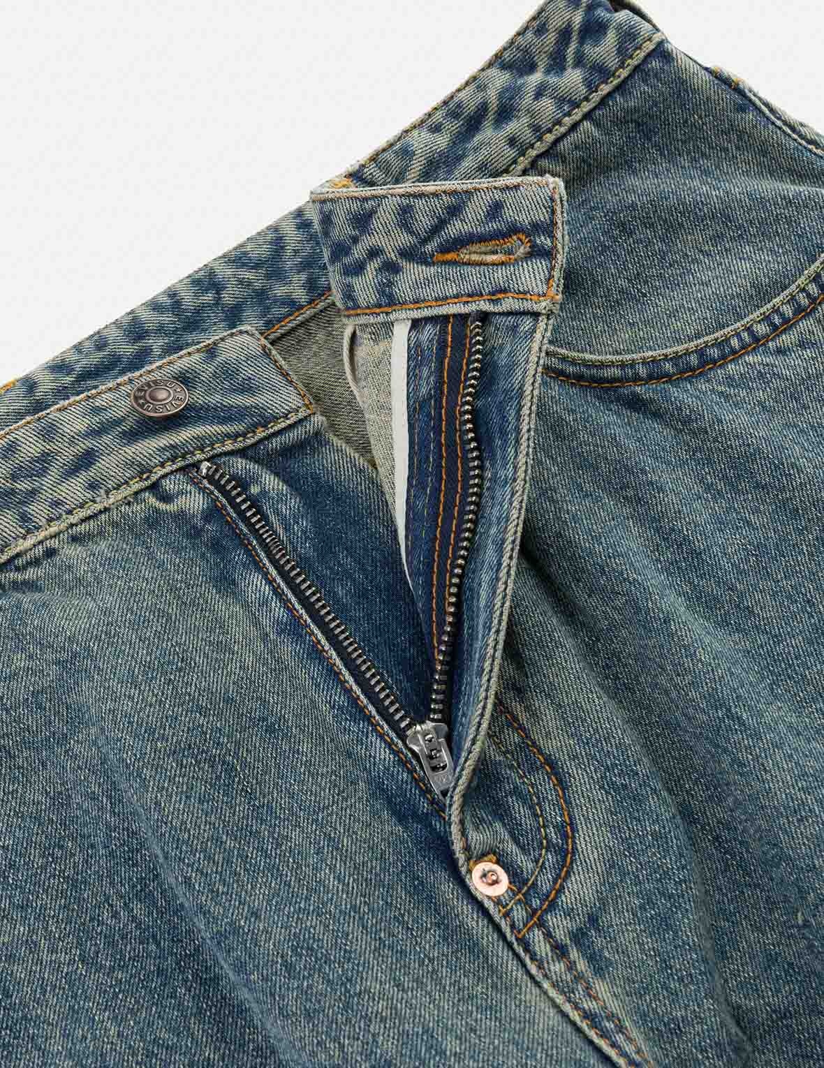 EVISU X F-LAGSTUF-F Dirty Washed and Embroideried Multi-Pocket Relax Fit Denim Jeans - 9