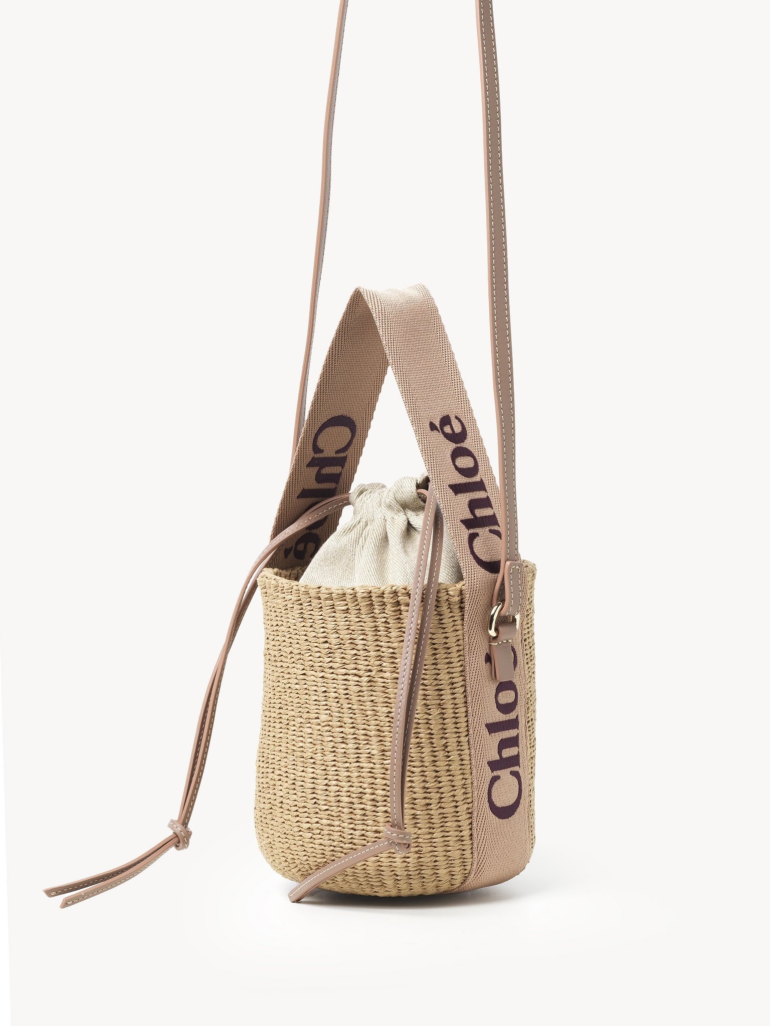 SMALL WOODY BASKET IN NATURAL FIBERS - 2