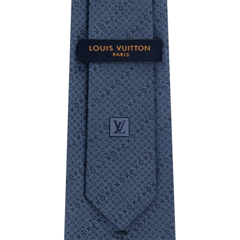 Louis Vuitton Monogram Discrete Tie outlook