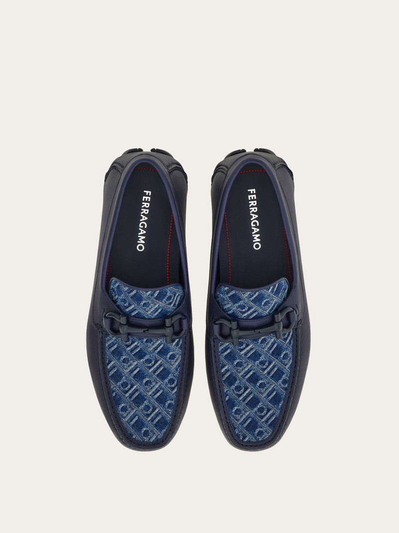 FERRAGAMO Driver with Gancini ornament outlook