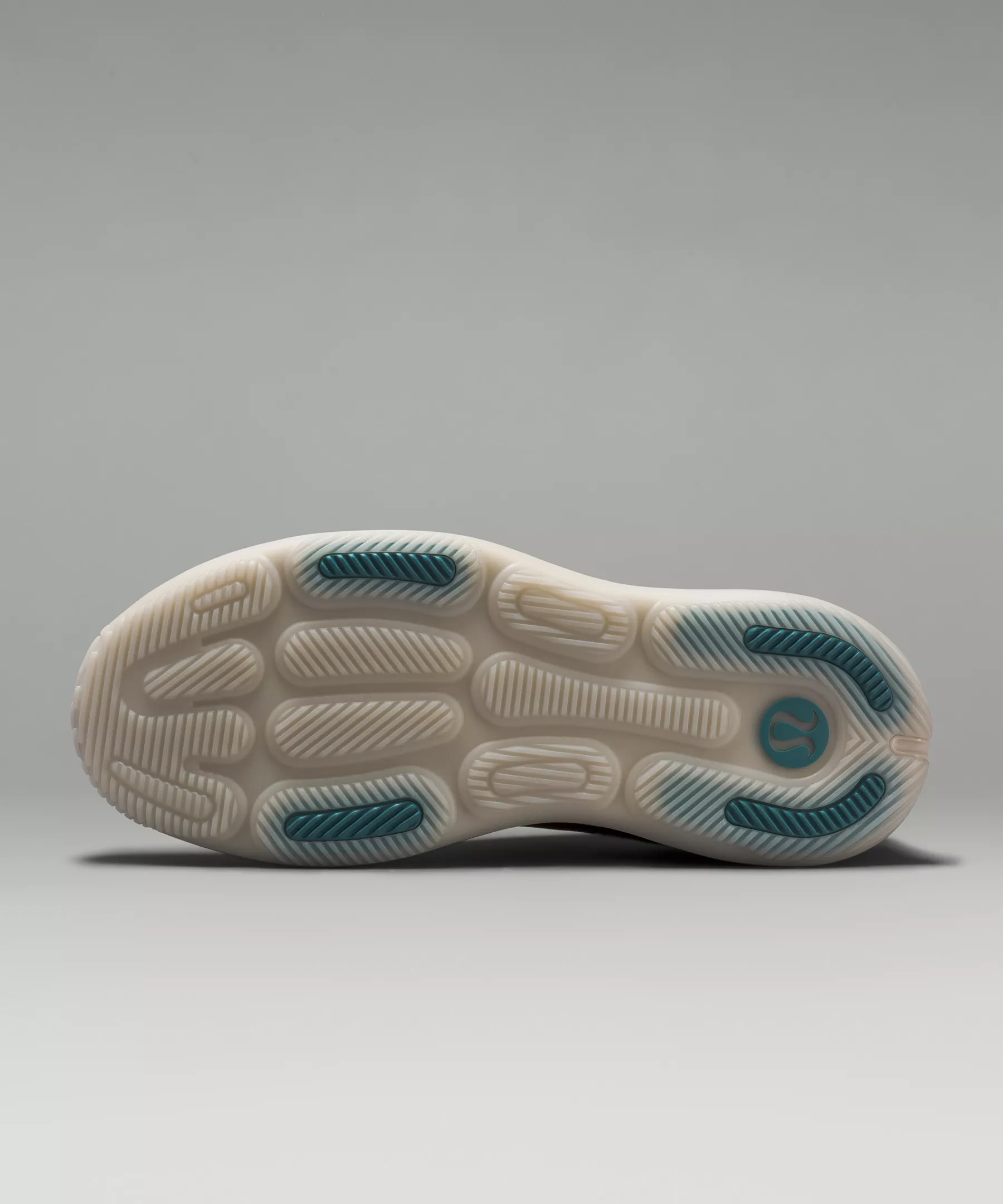 Women's Strongfeel Training Shoe - 7
