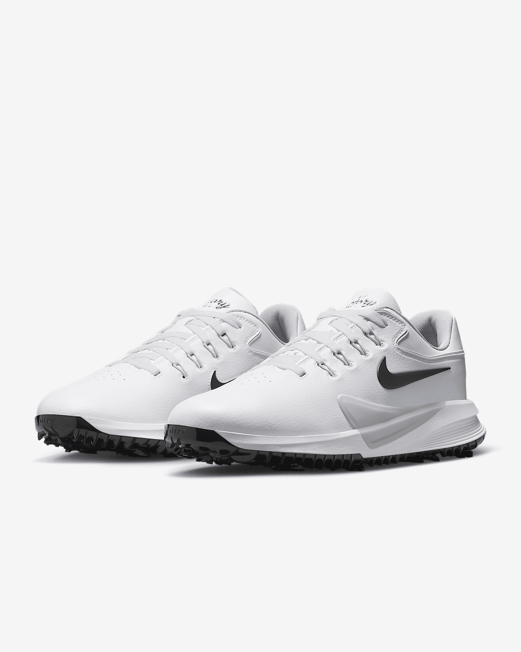 Nike Victory Pro 4 Golf Shoes (Wide) - 5