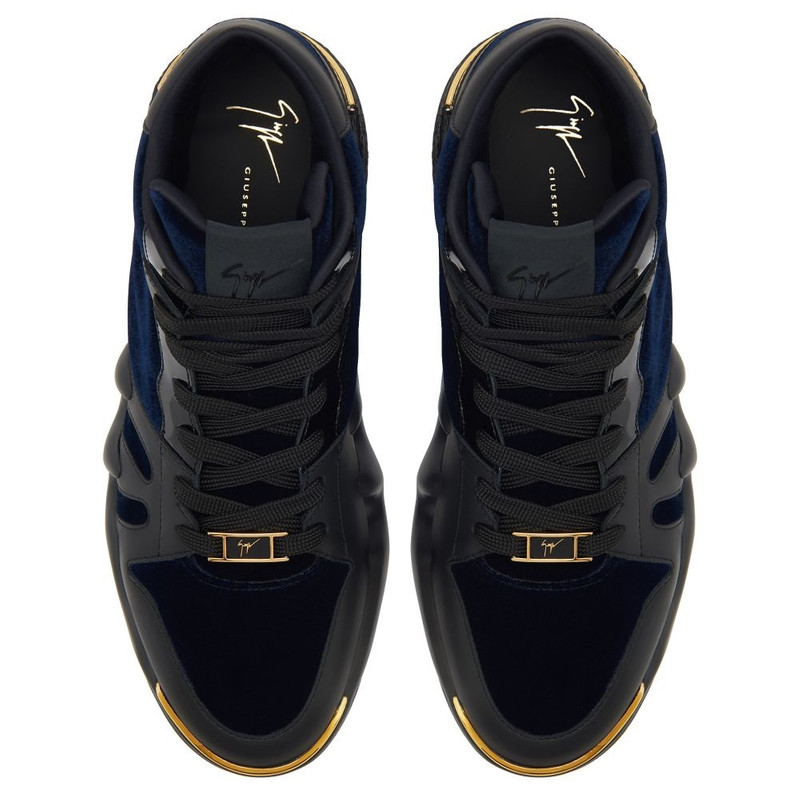 Talon 4