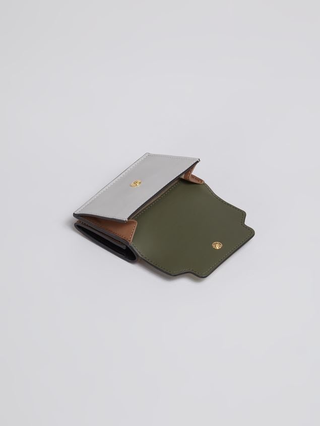 TRI-FOLD WALLET IN GREEN WHITE AND BROWN SAFFIANO LEATHER - 5