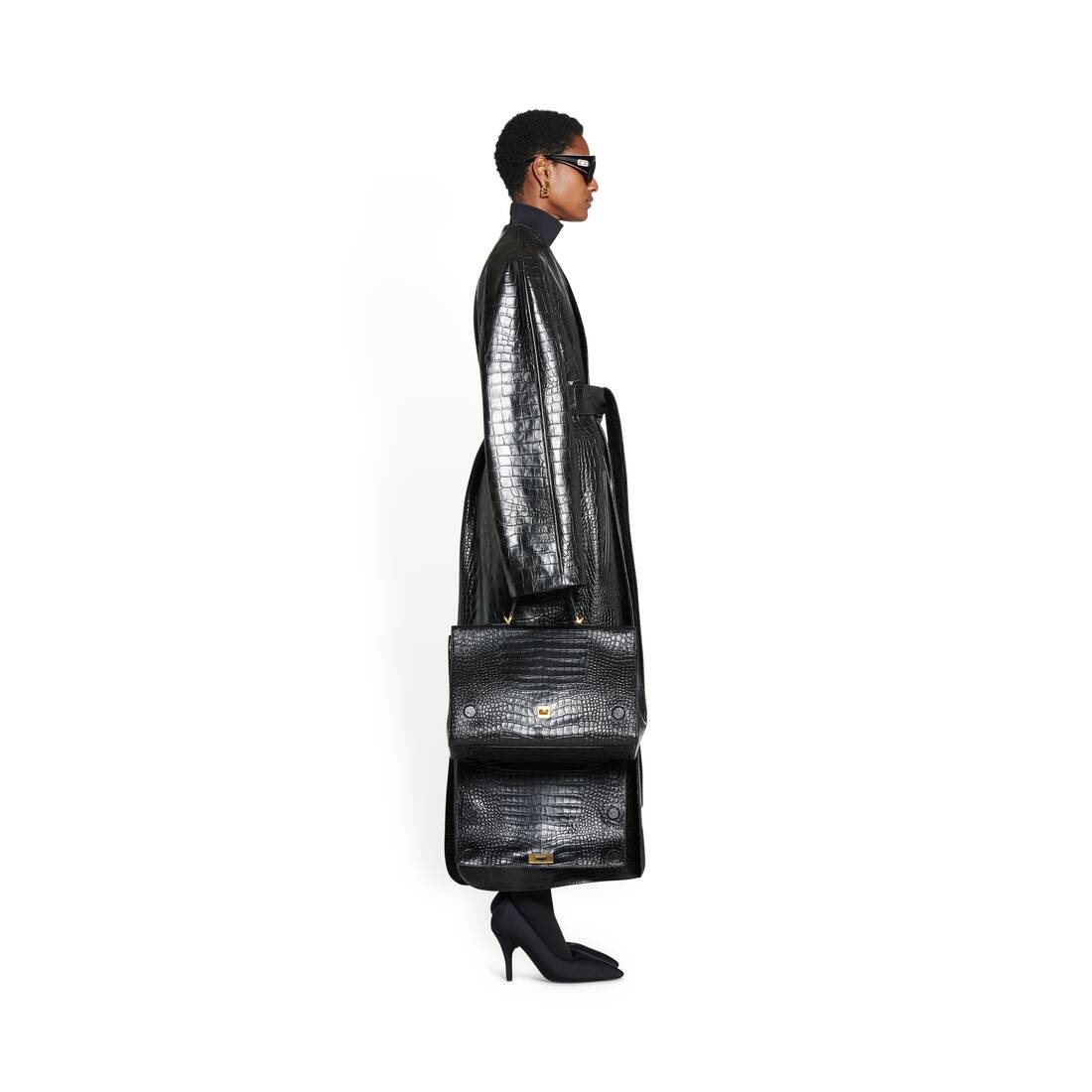 Women's Lining Coat in Black - 3