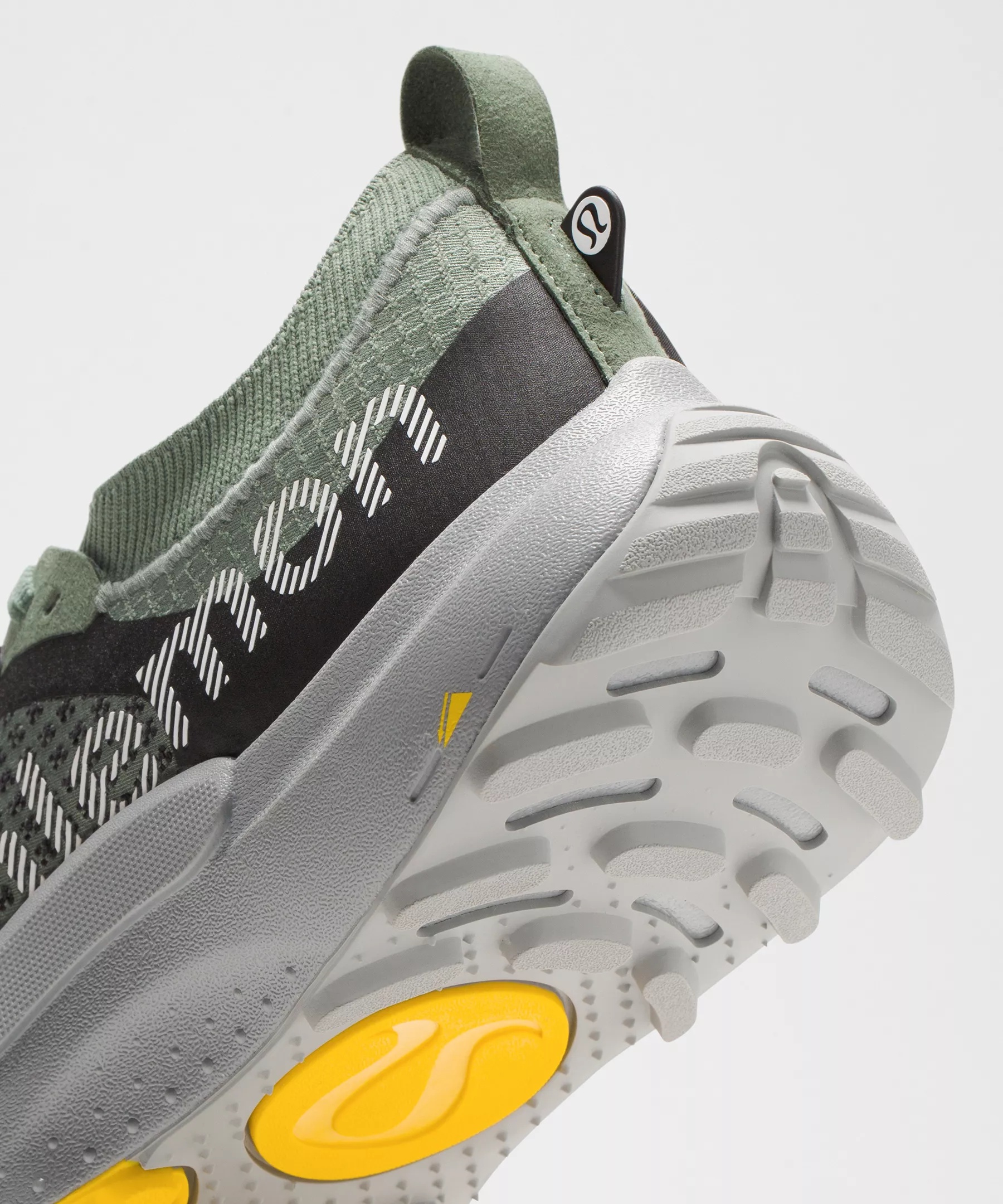 Men's Wildfeel Trail Running Shoe - 8
