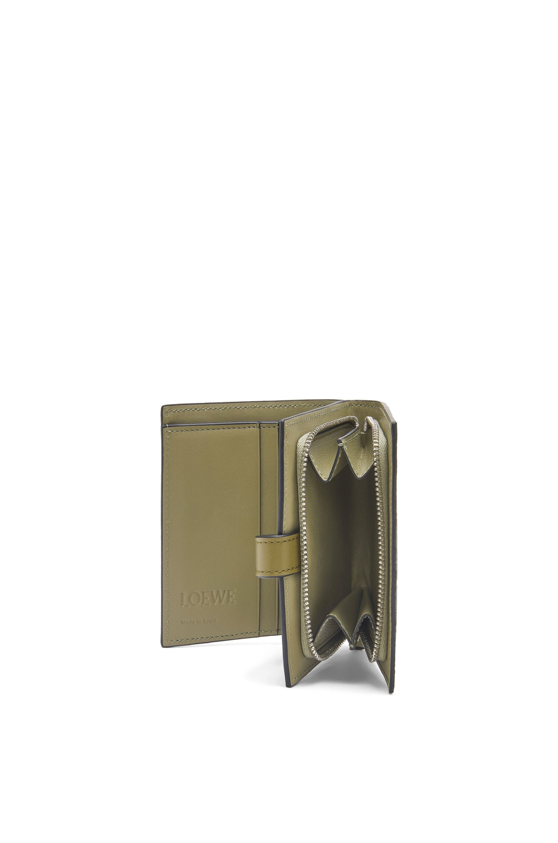 Compact zip wallet in soft grained calfskin - 3