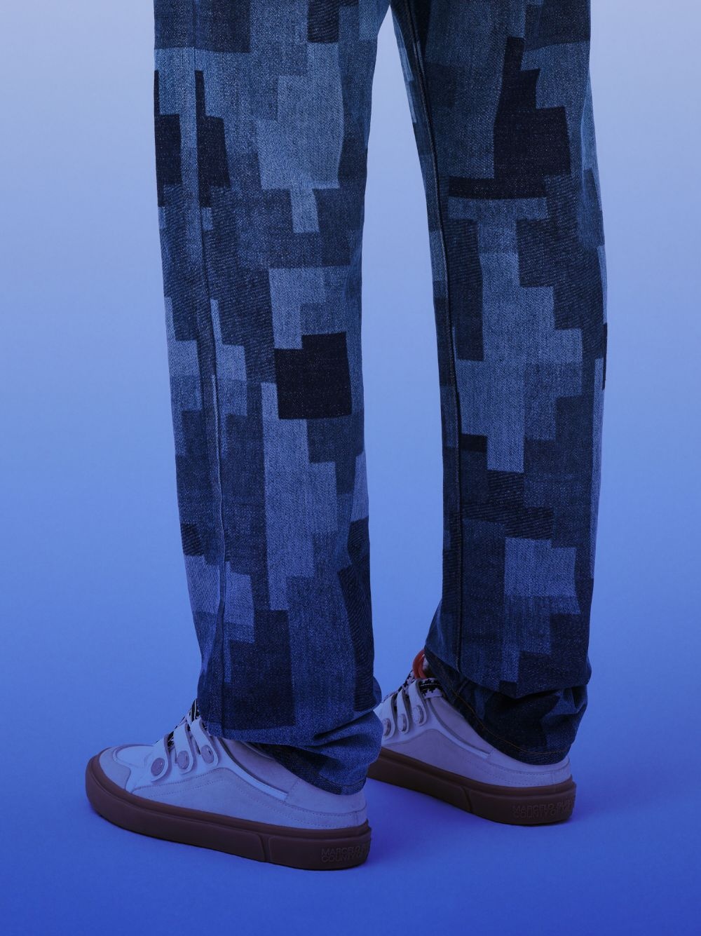 x Levi's logo-print straight-leg jeans - 6