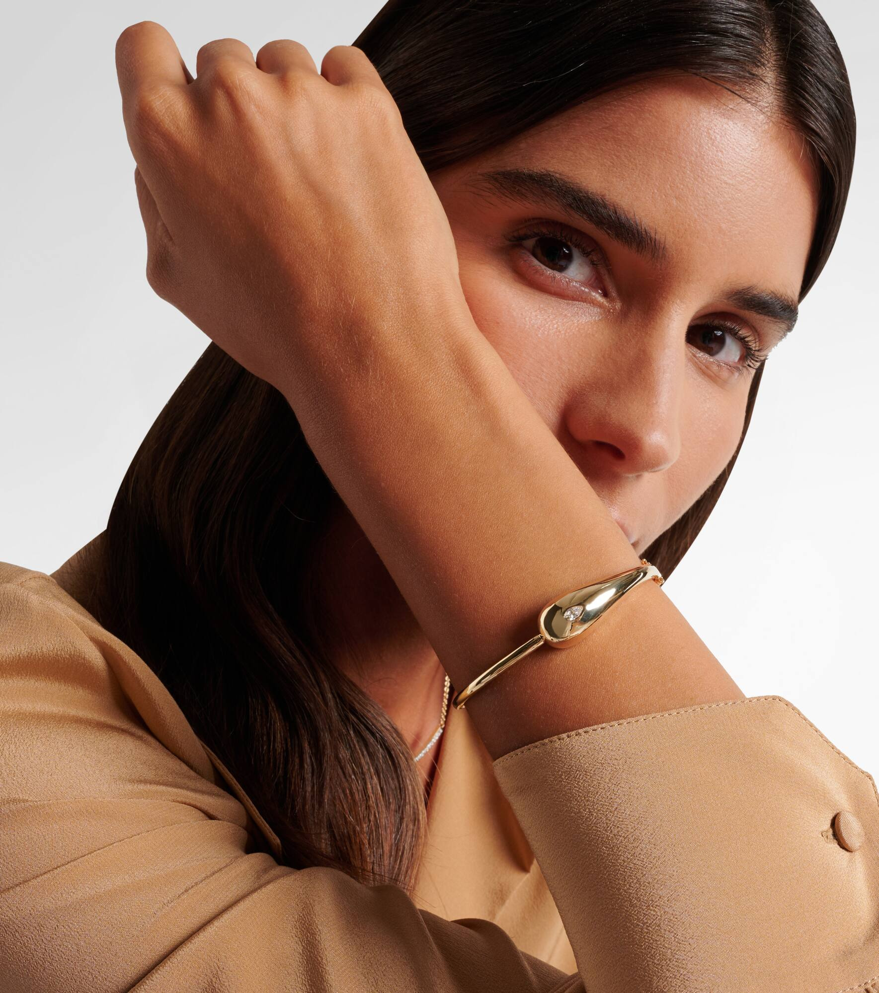 Water Droplet 14kt gold bangle with diamond - 3