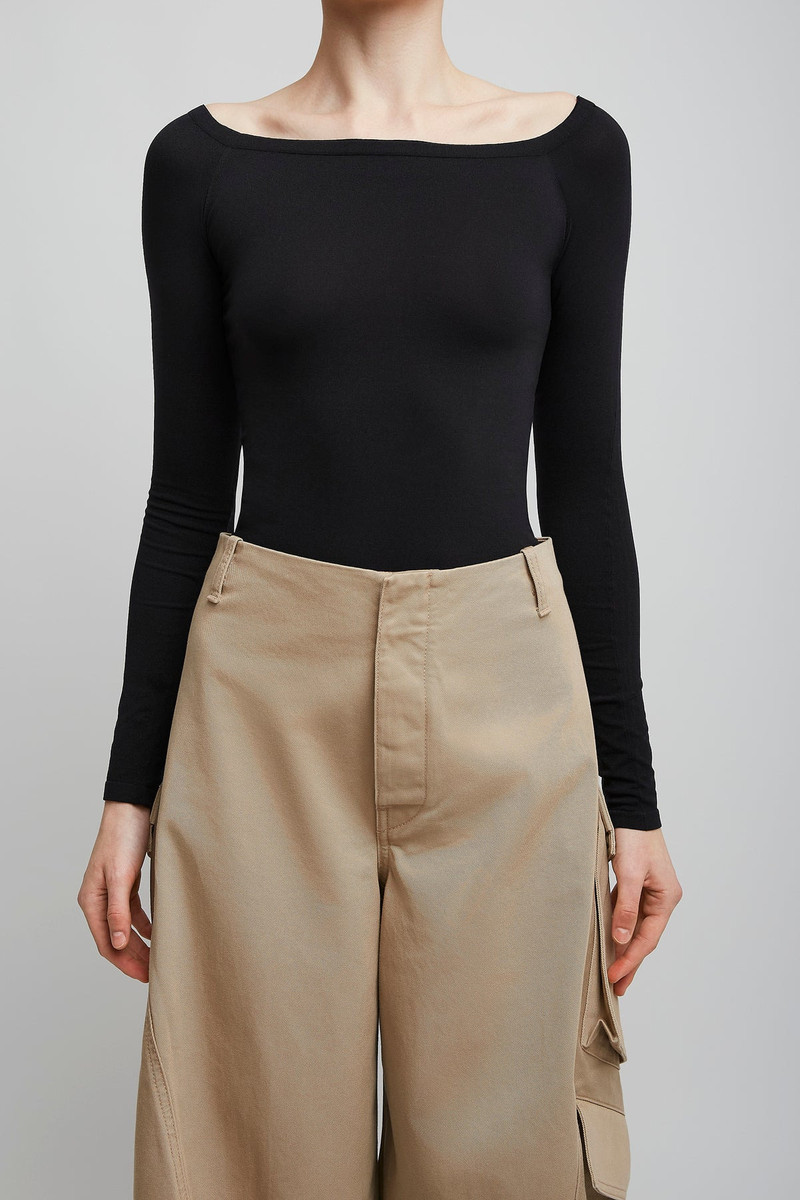 Alaïa Black off-shoulder body outlook