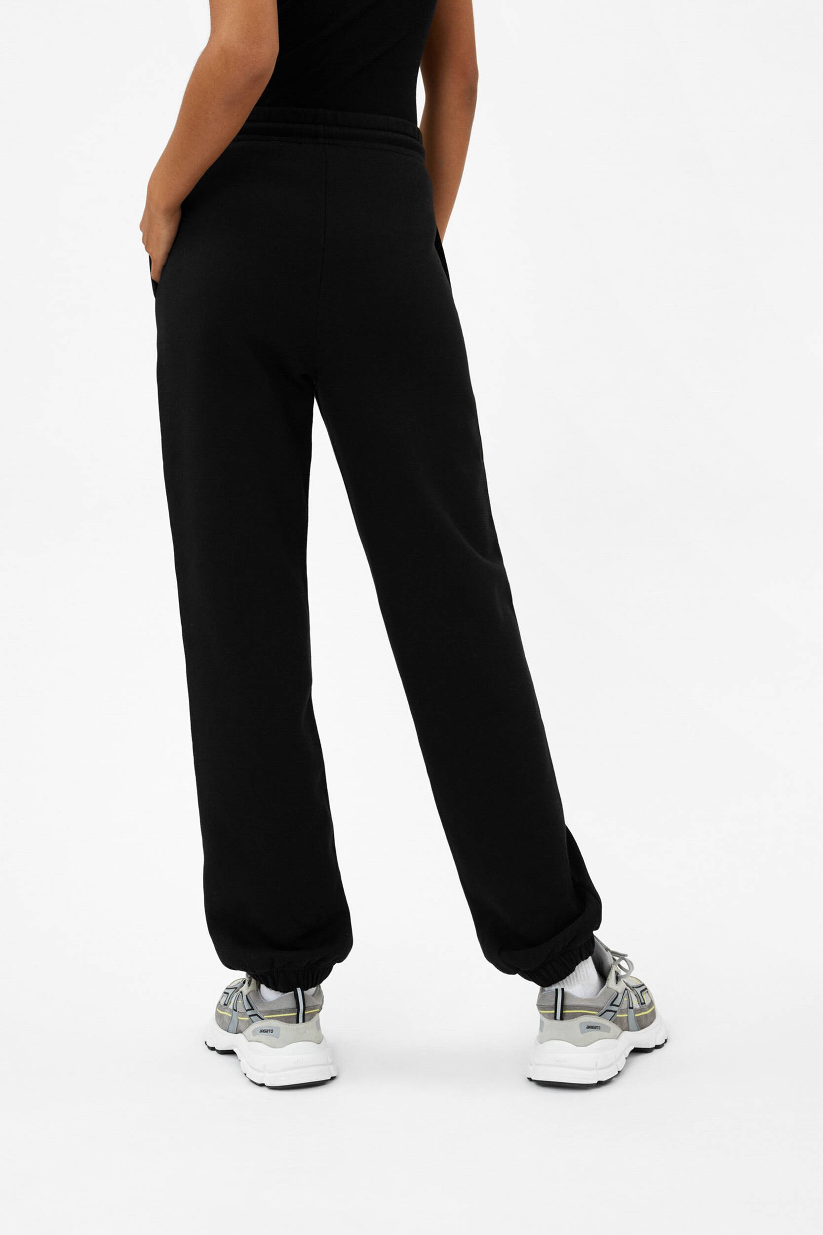 Trademark Sweatpants - 3