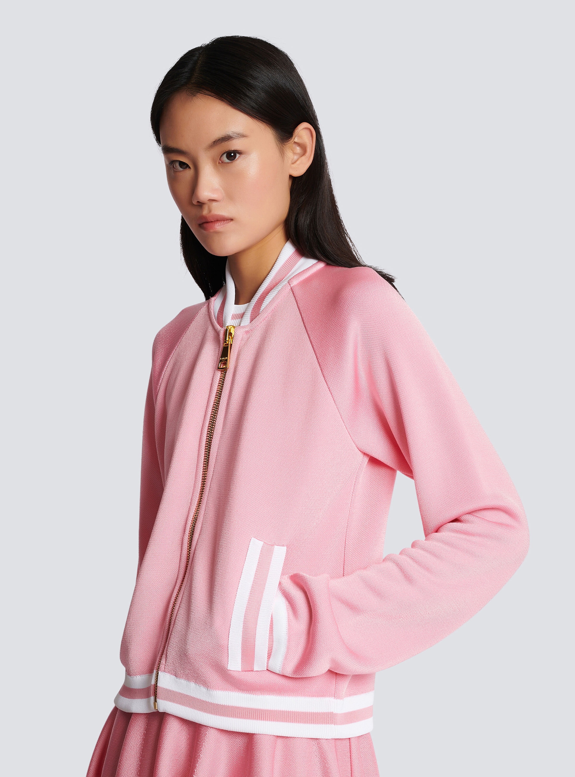 Cropped knitted varsity jacket with striped details - 8