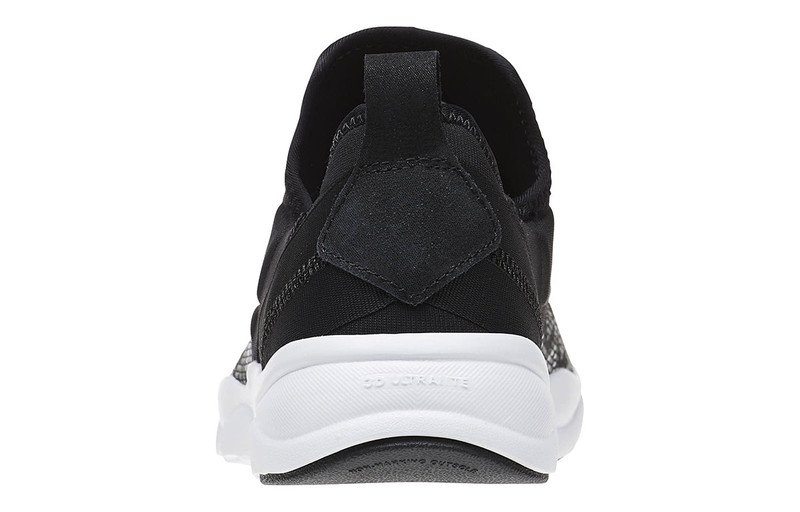 Reebok (WMNS) Reebok Furylite Slip On Gt Running Shoes Black/White BD4460 outlook