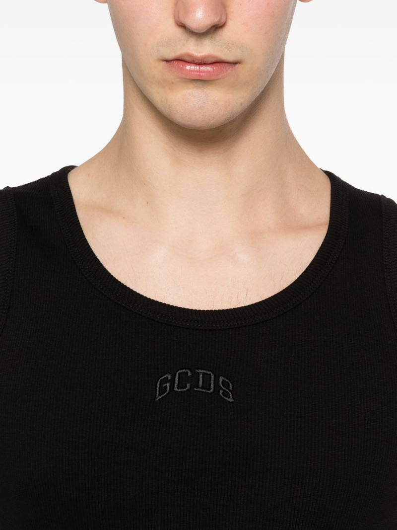 logo-embroidered top 5