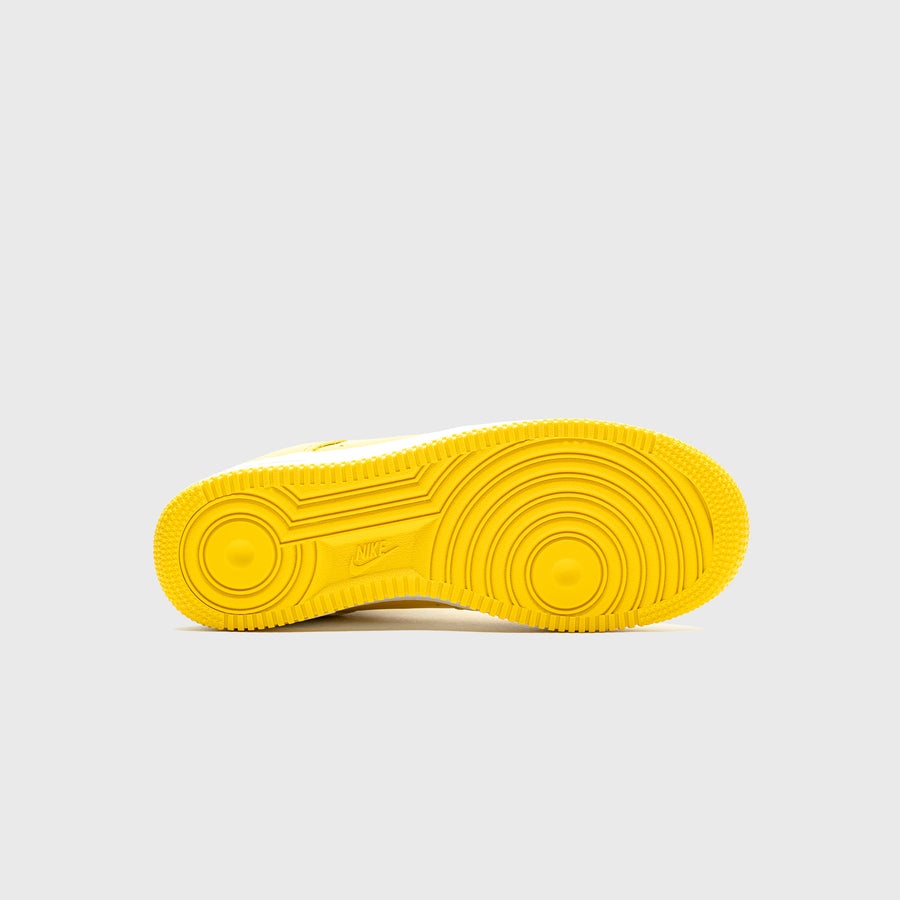 靴 NIKE AIR FORCE 1 LOW RETRO SPEED YELLOW Nike Air Force 1 Low Retro “Colour Of The Month - Speed