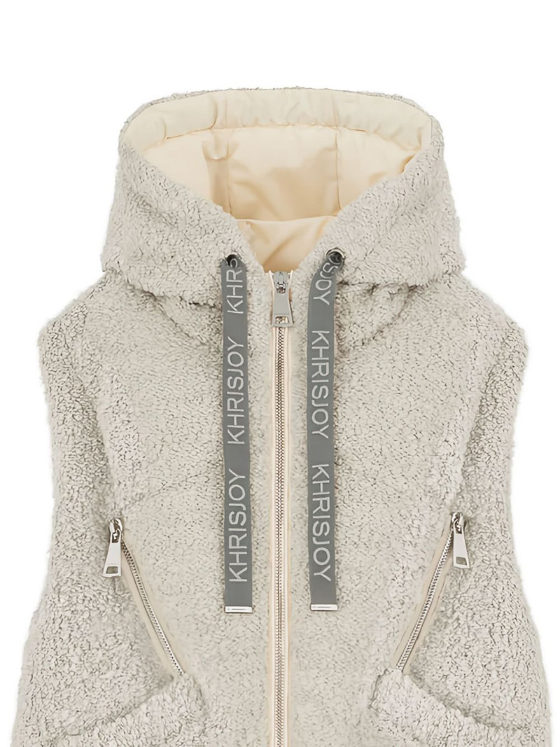 hooded gilet 5