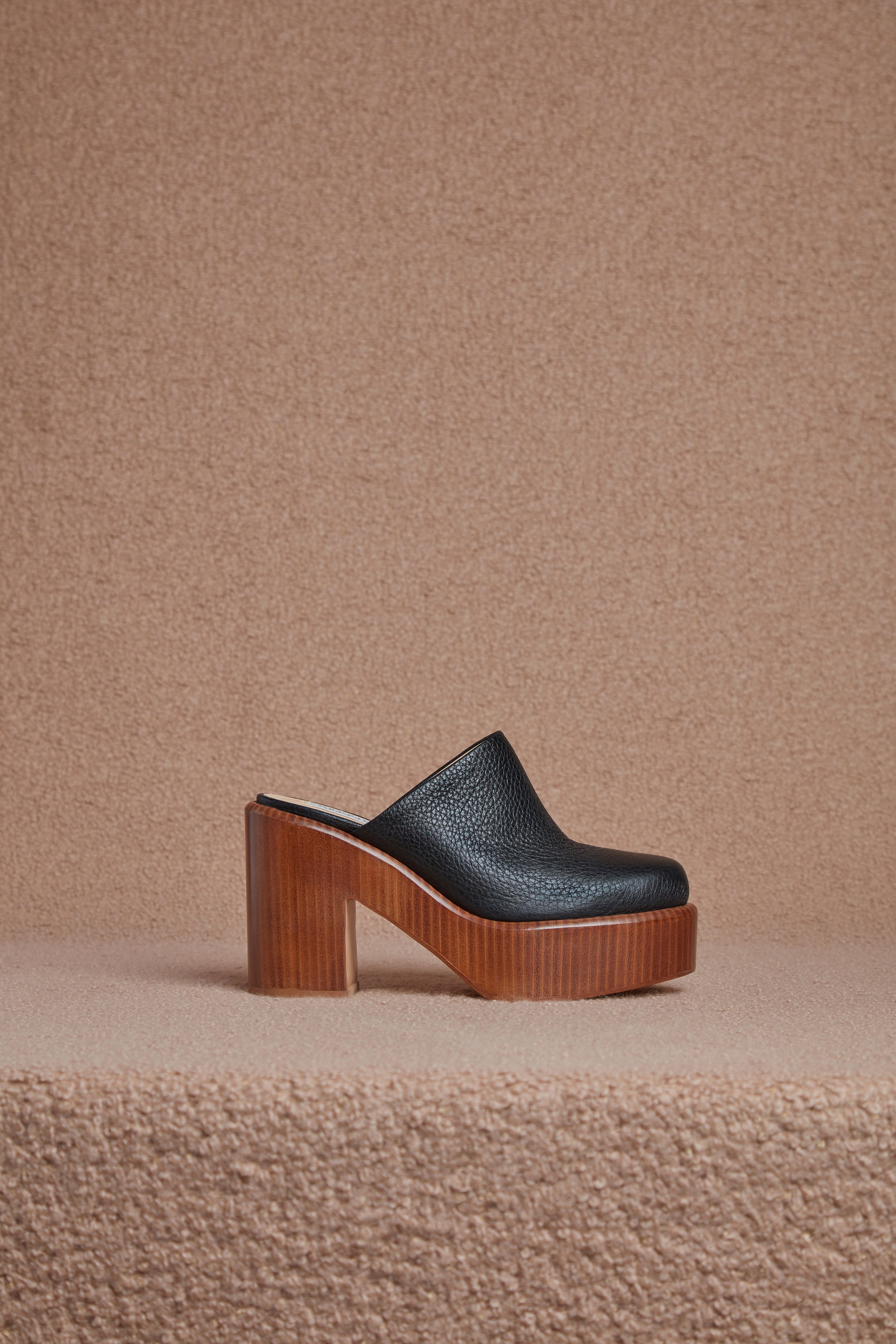 Anactoria Mule - 5