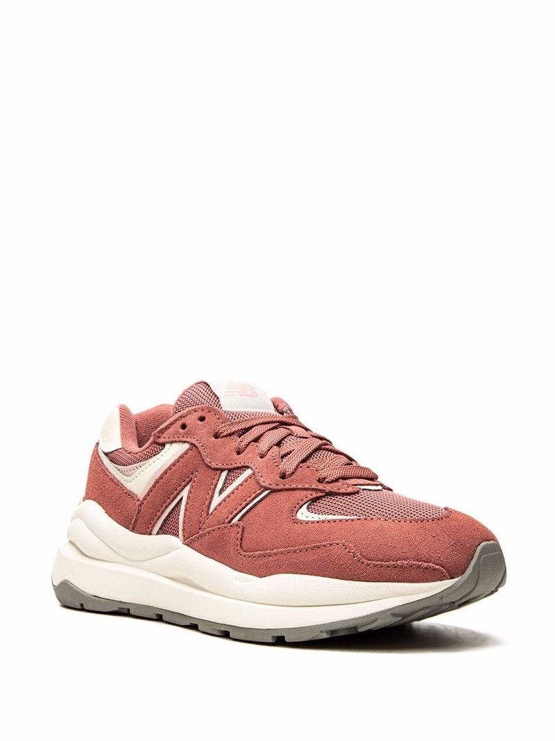 New Balance 57/40 low-top sneakers outlook