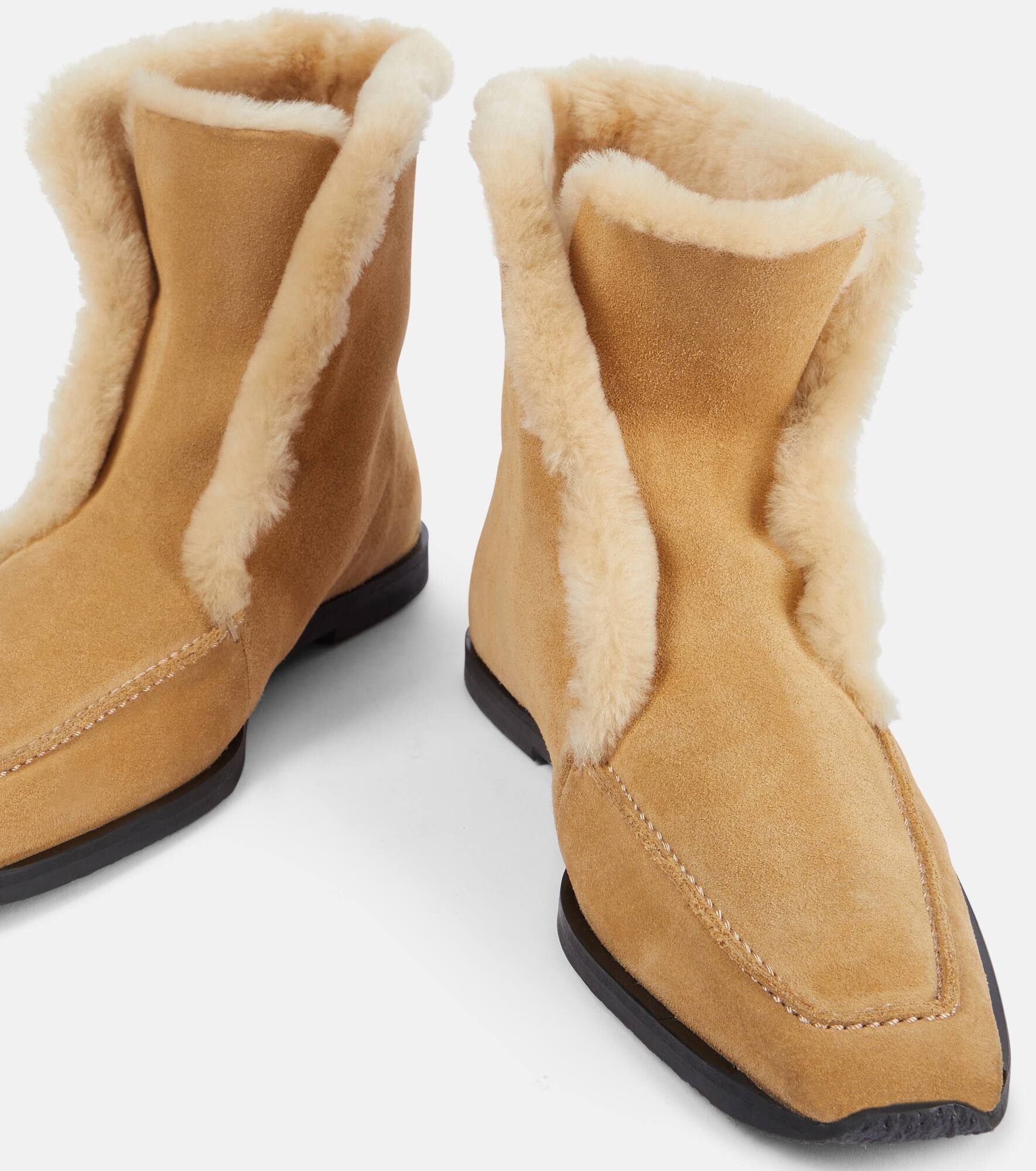 Shearling-lined suede ankle boots - 5